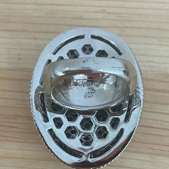 Joan Boyce Crystal Oval Statement Fashion Ring - Picture 5 of 10